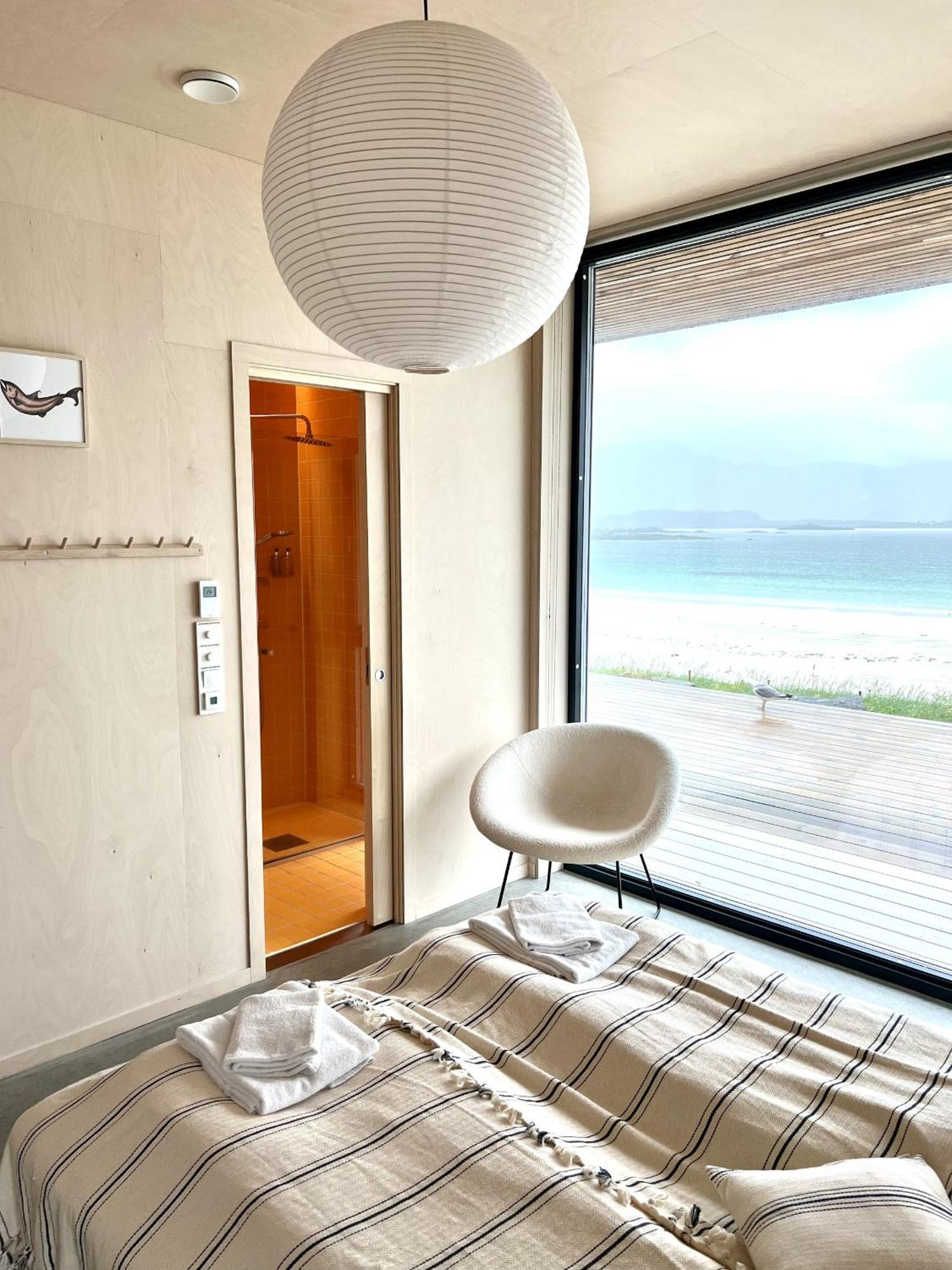 Exclusive Beach House Ramberg - Your Private Oasis Екстер'єр фото